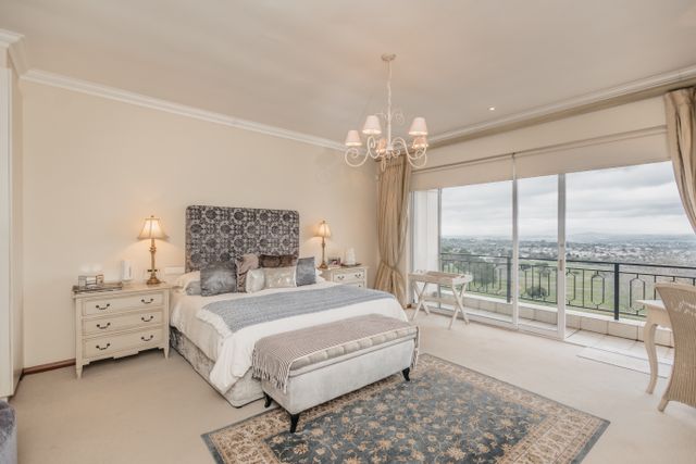 5 Bedroom Property for Sale in Aurora Western Cape